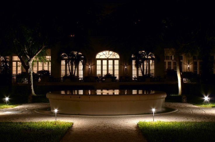 ENLIGHTENING SCENES: THE ART AND SCIENCE OF MAJESTIC LIGHTING DESIGN
