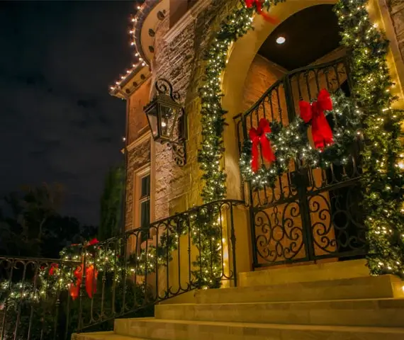 Holiday and Event Lighting for Commercial Spaces