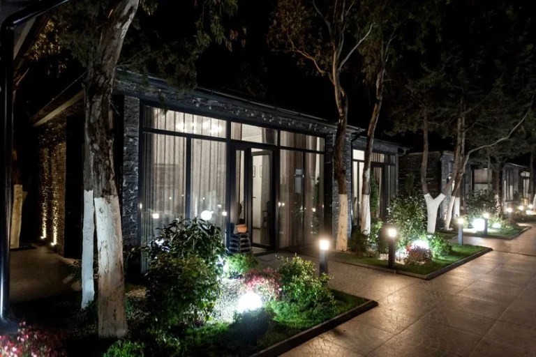 solar path lights